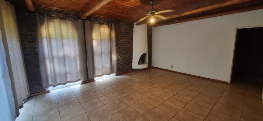 5 Bedroom Property for Sale in Krokodildrift A H North West